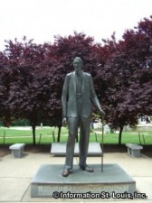 Robert Wadlow the Alton Giant