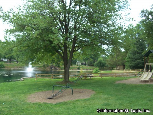 Leclaire Lake Park