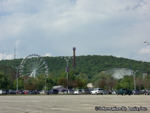 Six Flags St Louis in St Louis County